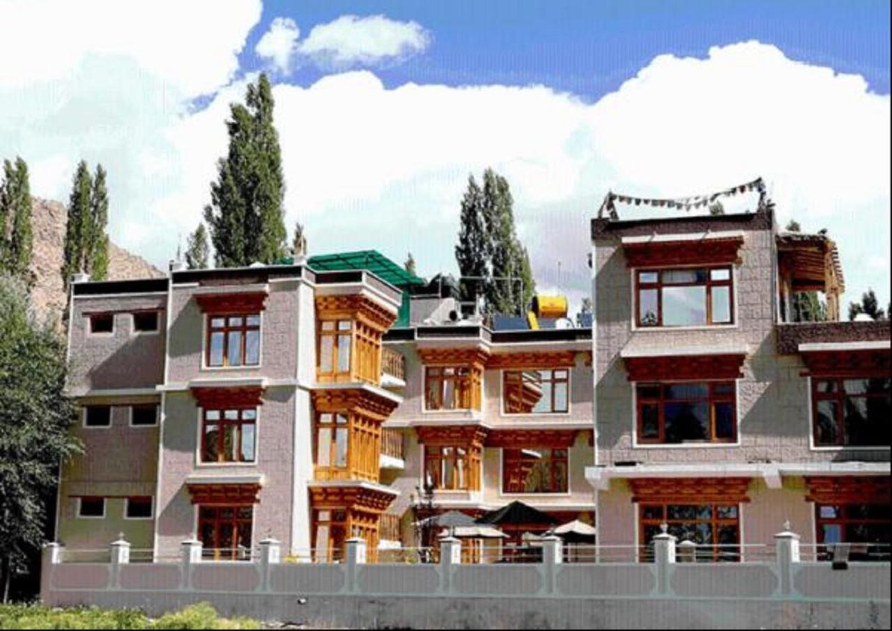 Hotel Om Ladakh ليه المظهر الخارجي الصورة