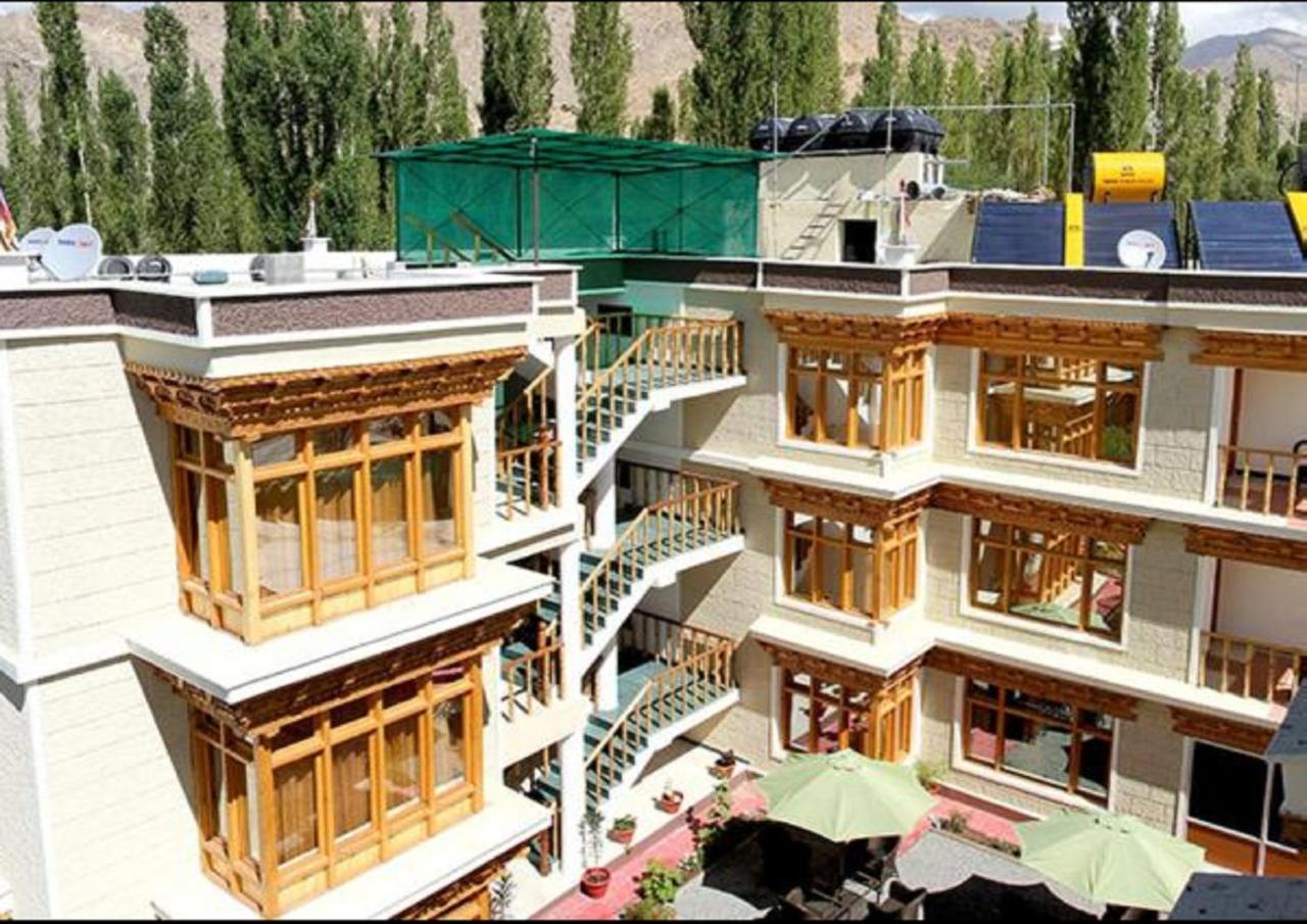 Hotel Om Ladakh ليه المظهر الخارجي الصورة